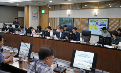 간담회에서 발언하는 BPA 송상근 사장