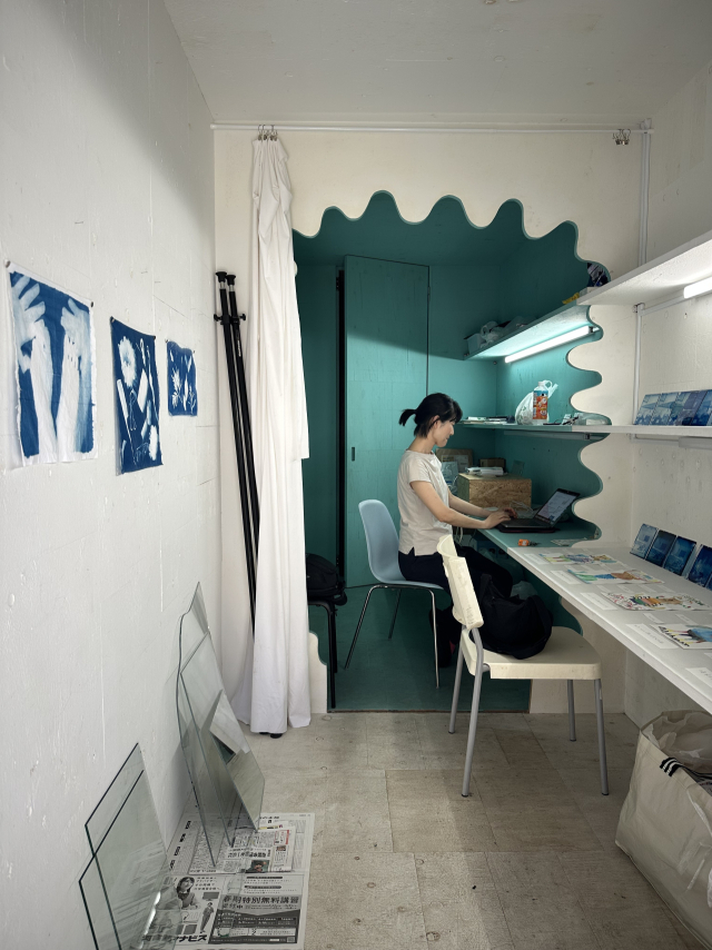 하츠네 테라스A 지구에 입주한 이노우에 사치코 작가 작업실 모습. 요코하마(일본)=김은영 기자 key66@