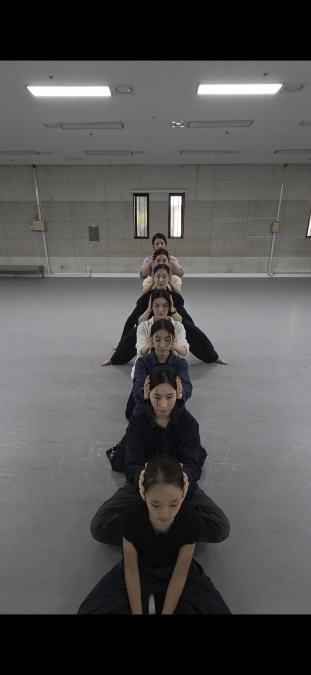 댄스프로젝트 엇 연습 모습. 엇 제공