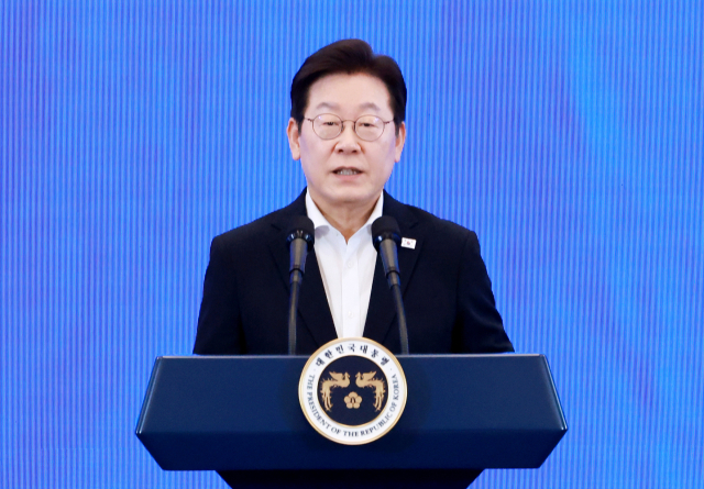 이재명 대통령이 13일 청와대 영빈관에서 열린 국정기획위원회 국민보고대회에서 발언하고 있다. 연합뉴스