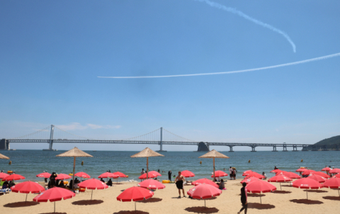 ‘여자 친구와 부산 바다 보려고…’ 탈영한 훈련병, 경찰에 붙잡혀