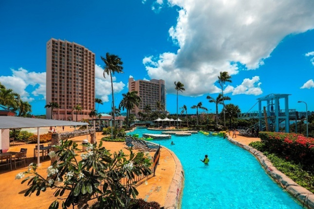 괌에 위치한 리조트인 ‘호시노 리조트 리조나레 괌’ 전경. HNM 제공