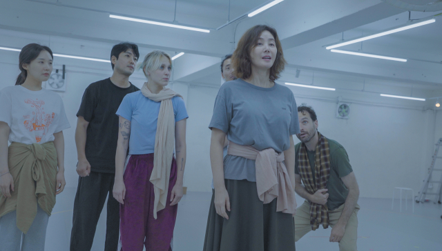 연극 '로제타' 연습 모습. 9월 5~6일 부산 영화의전당 하늘연극장에서 선보인다. 블랙덕 제공