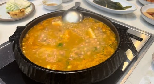 조국 전 조국혁신당 대표가 자신의 소셜미디어(SNS)에 올린 된장찌개.