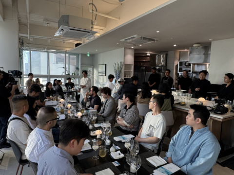 6월 16일 소공간에서 첫 번째 ‘파도’가 열리고 있다. 다시부산 제공