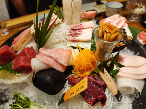 본참치의 각종 참치 요리.