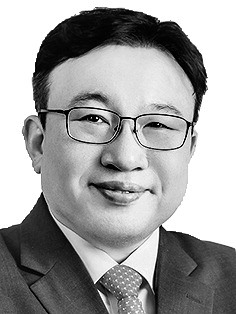 [안상욱의 글로벌 산책] 약육강식의 국제관계 속 한국의 선택