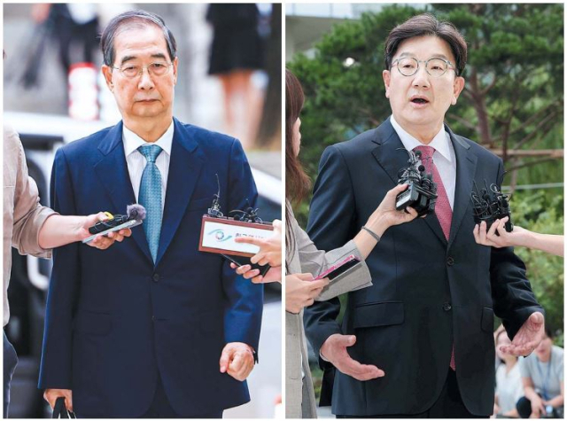 윤석열 전 대통령의 내란 행위 방조 혐의를 받는 한덕수 전 국무총리가 27일 구속 전 피의자 심문을 위해 서울중앙지법에 출석하고 있다. 오른쪽은 국민의힘 권성동 의원이 이날 서울 종로구 KT광화문빌딩에 마련된 민중기 특별검사팀 사무실에 피의자 신분으로 출석하는 모습. 연합뉴스