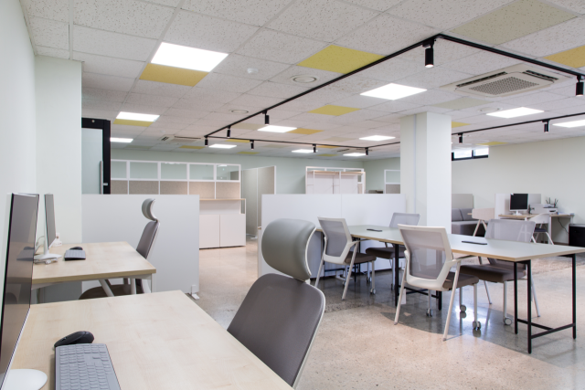 화성 궁평리마을 공유오피스 집중 업무공간. 어촌어항공단 제공