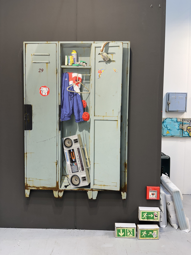 부산에서 참여한 오션갤러리는 독일 작가 스테판 바르헤네더의 캔버스 작업을 첫날 거의 솔드아웃시켰다. 김은영 기자 key66@