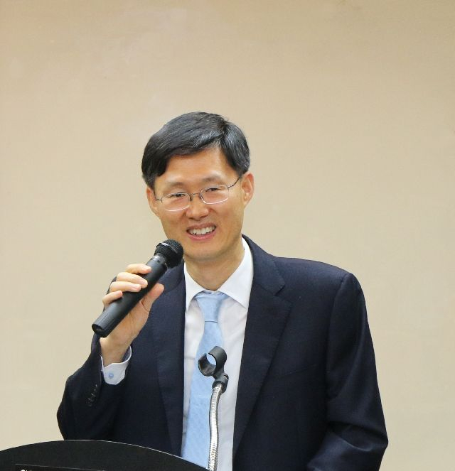 문형배 전 헌법재판관. 부산일보 DB