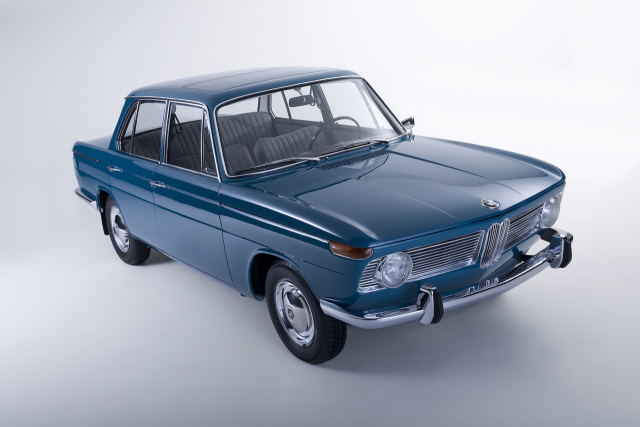 BMW의 1961년산 ‘1500’ 모델.BMW 제공
