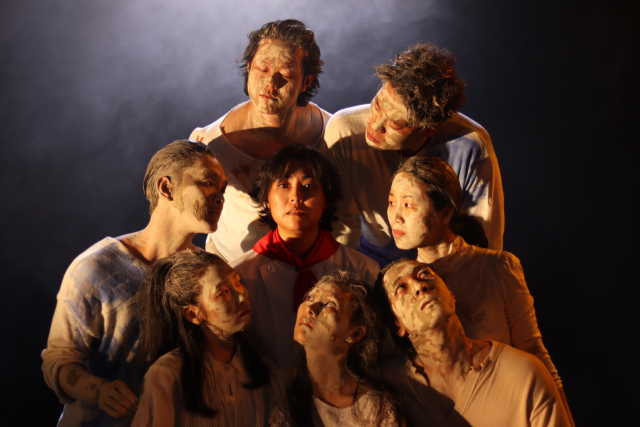 극단 가마골이 오는 14일까지 부산 기장군 가마골소극장 무대에 올리는 연극 '눈에는 눈, 이에는 이'. 극단 가마골 제공