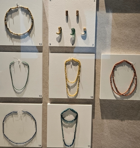 무녕왕릉 출토 유물들은 실제 보면 색상과 디자인이 굉장히 뛰어난 걸 알 수 있다. 김효정 기자