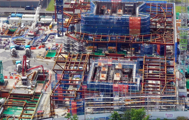 부산의 한 아파트 건설 현장. 정종회 기자 jjh@