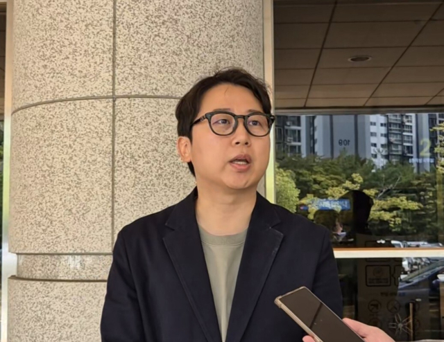 17일 부산지법에서 공직선거법 위반 혐의로 항소심 재판을 받은 장예찬 전 국민의힘 최고위원. 이우영 기자 verdad@busan.com