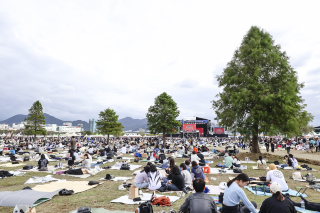 부산 삼락생태공원에서 열린 부산국제록페스티벌 모습. 부산축제조직위원회 제공