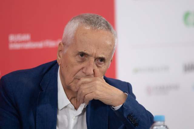 이탈리아의 거장 마르코 벨로키오 감독이 지난 22일 오후 부산 해운대구 영화의전당에서 기자간담회를 갖고 그의 영화 세계에 관한 생각을 풀어냈다. 정성운 인턴기자