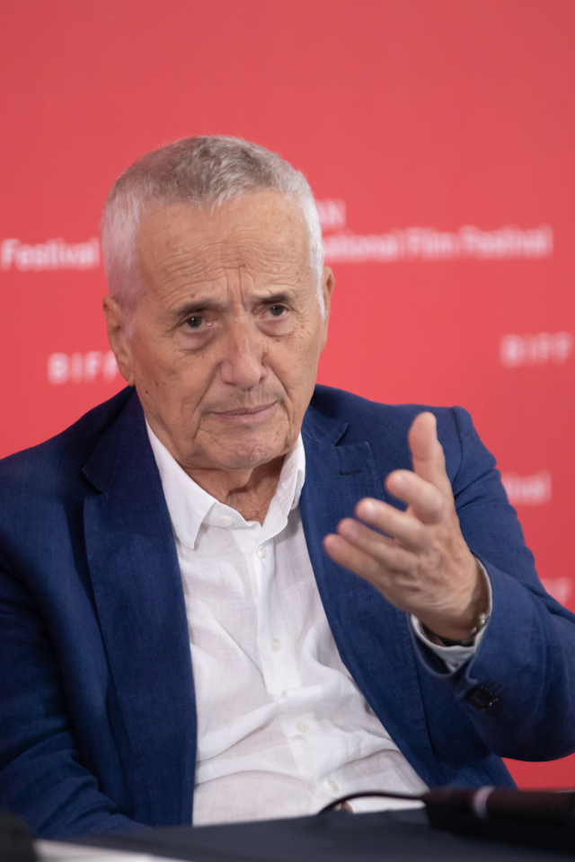 이탈리아의 거장 마르코 벨로키오 감독이 지난 22일 오후 부산 해운대구 영화의전당에서 기자간담회를 갖고 있다. 정성운 인턴기자