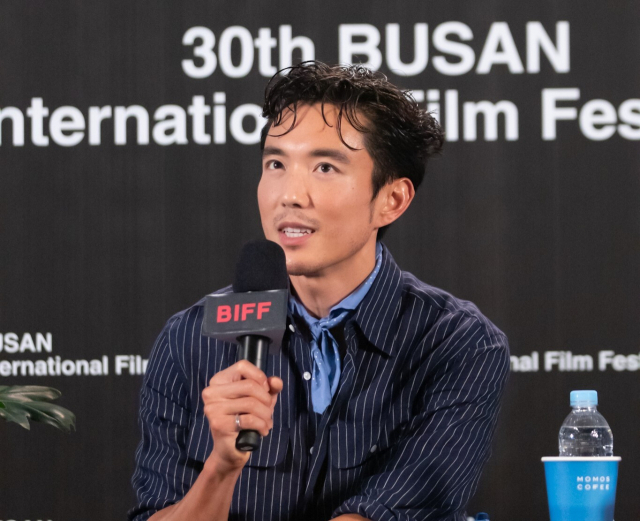 제30회 부산국제영화제 토크 프로그램 '아주담담'에 참석한 저스틴 민. 정성운 인턴기자