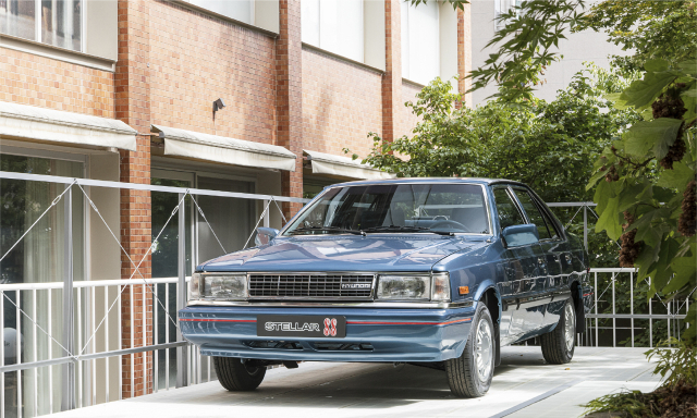 현대자동차가 ‘쏘나타’ 출시 40주년을 맞아 ‘바이 유어 사이드-스텔라＆쏘나타’ 전시회에 선보인 ‘스텔라 88’ 복원 차량.현대차 제공