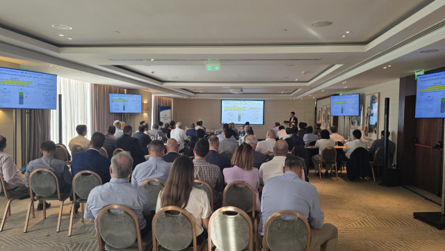 한국선급(KR)이 지난 24일 그리스에서 기술 세미나를 열었다. KR 제공