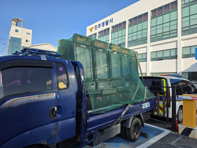 불법 사행성 게임장에서 압수한 게임기. 김현우 기자