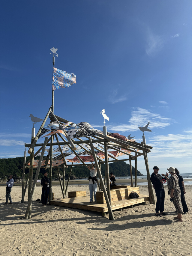 라울 발히, 바람은 누구의 것인가?, 2025. 김은영 기자 key66@