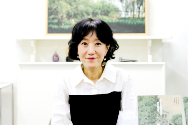 번역가의 서재 강사로 참여하는 최성은 교수. 부산문화회관 제공