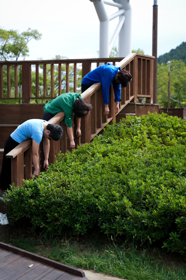 안나 안데렉 ‘실버 붐’(2025). 부산비엔날레조직위원회 제공
