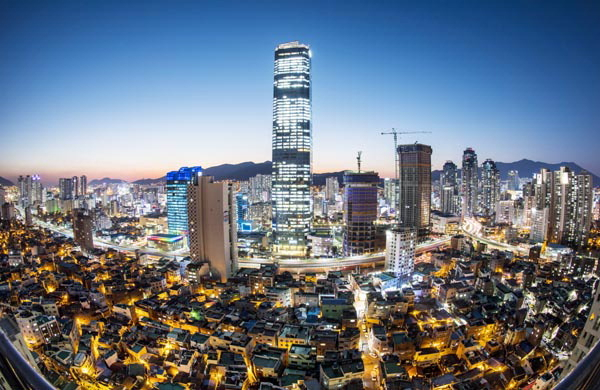 부산 문현금융단지 전경. 부산일보DB