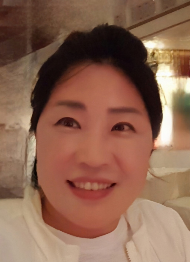 부산여성문학작가상 박덕희 시인.