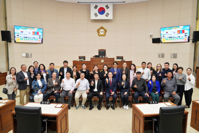 지난 17일 부산 부산진구의회가 부산에 방문한 몽골 남고비주의회 대표단을 맞아 공식 환영 행사를 개최했다. 부산 부산진구의회 제공