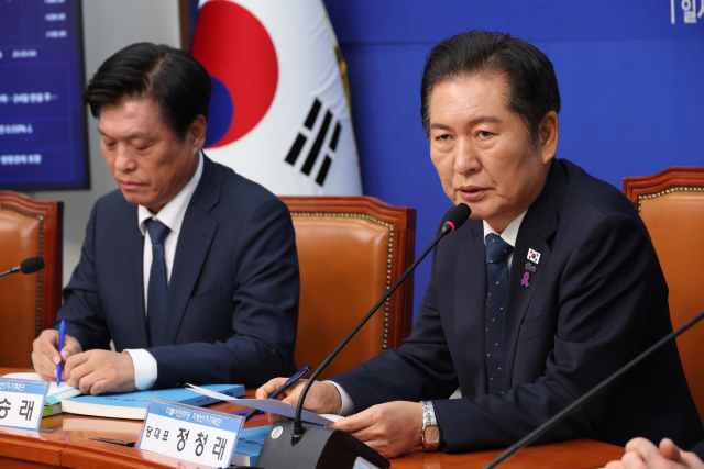 22일 서울 여의도 국회에서 열린 더불어민주당 지방선거기획단 3차 회의에서 정청래 대표가 발언하고 있다. 연합뉴스