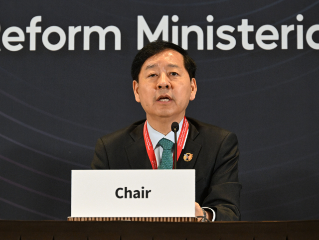 구윤철 부총리 겸 기획재정부 장관이 23일 인천 중구 인스파이어 리조트에서 열린 아시아-태평양경제협력체(APEC) 재무·구조개혁장관회의 합동 기자회견에서 발언하고 있다. 연합뉴스