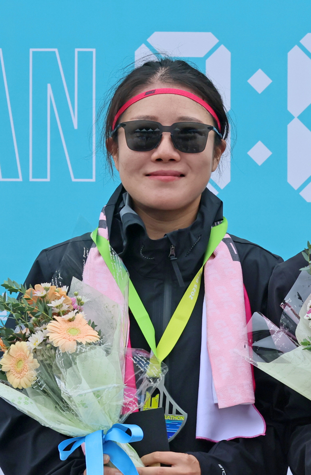 “바다 위 달릴 때마다 최고 기록 달성” [부산바다마라톤]