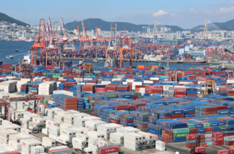 9월 경상수지, 역대 2위 흑자… “반도체·선박 수출 호조”