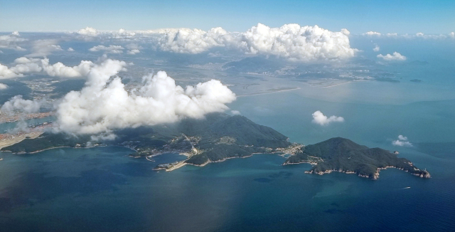 가덕신공항이 들어설 부산 강서구 가덕도 전경. 부산일보DB