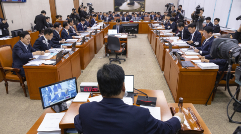 해수부 부산 이전 특별법, 국회 상임위 통과