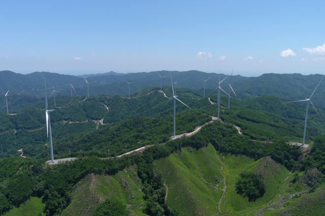 오미산 풍력발전단지 전경. 남부발전 제공