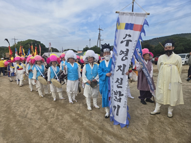 수영지신밟기보존회가 새로운 해석을 담은 창작 공연을 펼친다. 수영지신밟기보존회 제공