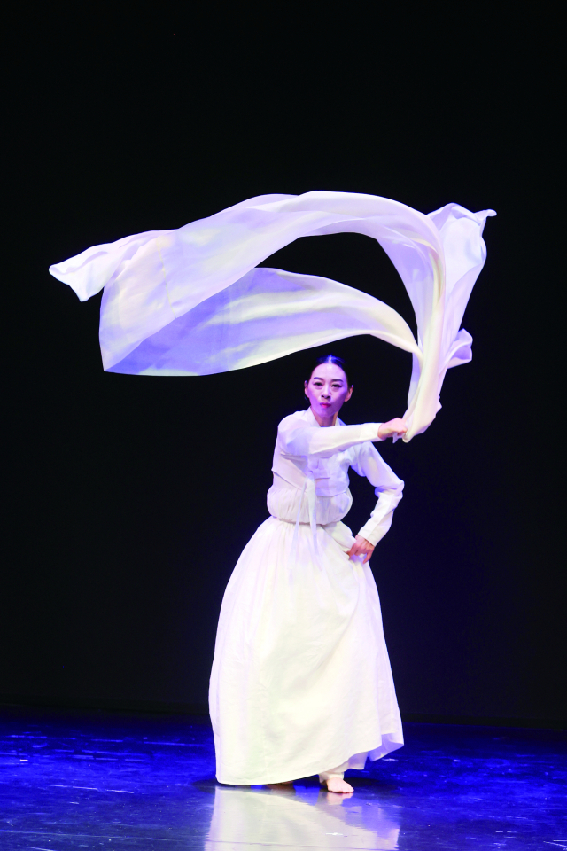 독립군탈춤한마당 초망자굿 장면(남자현). 민족미학연구소 제공