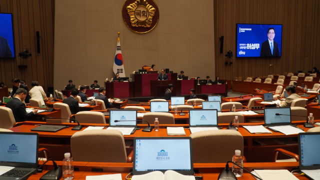 더불어민주당 허성무 국회의원이 국회 예결위에서 질의 중인 모습. 허성무 의원실 제공