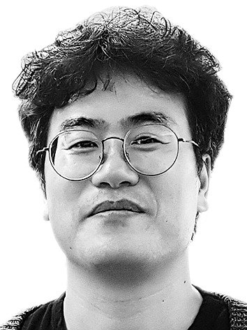 [편집국에서] 죽음의 외주화, 수사의 외주화