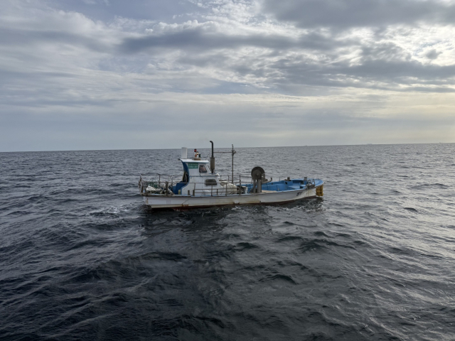 17일 오후 1시 20분께 부산 수영만 앞바다서 80대 1인 조업선 선장 A 씨가 연락이 되지 않는다는 신고가 접수됐다. 부산해양경찰서 제공
