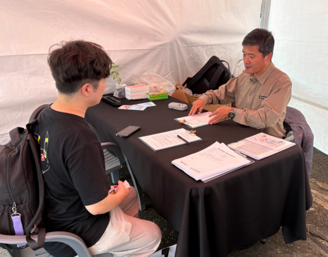 충남귀어귀촌지원센터 귀어귀촌 1대1 상담소 운영 모습. 어촌어항공단 제공