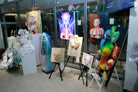 '제8회 뷰티콘테스트' 작품전과 '제18회 한국미용예술초대작가전' 작품 사진.