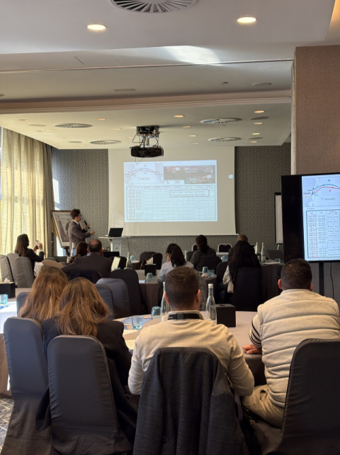 UN무역개발회의 아프리카 항만 역량강화 워크숍에서 발표중인 이응혁 BPA 국제물류지원실장.