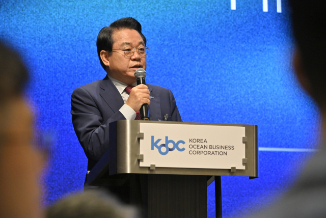 안병길 한국해양진흥공사 사장이 3일 더 웨스틴 싱가포르 호텔에서 열린 해지공 싱가포르 지사 개소식에서 개회사를 하고 있다. 해진공 제공