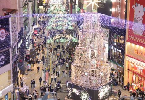 ’광복로 트리축제’ 오늘 개막…빛과 어우러진 K콘텐츠 테마